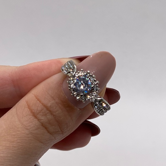 New Beautiful Sterling Silver 925 Engagement Wedding Promise Ring - Picture 2 of 8